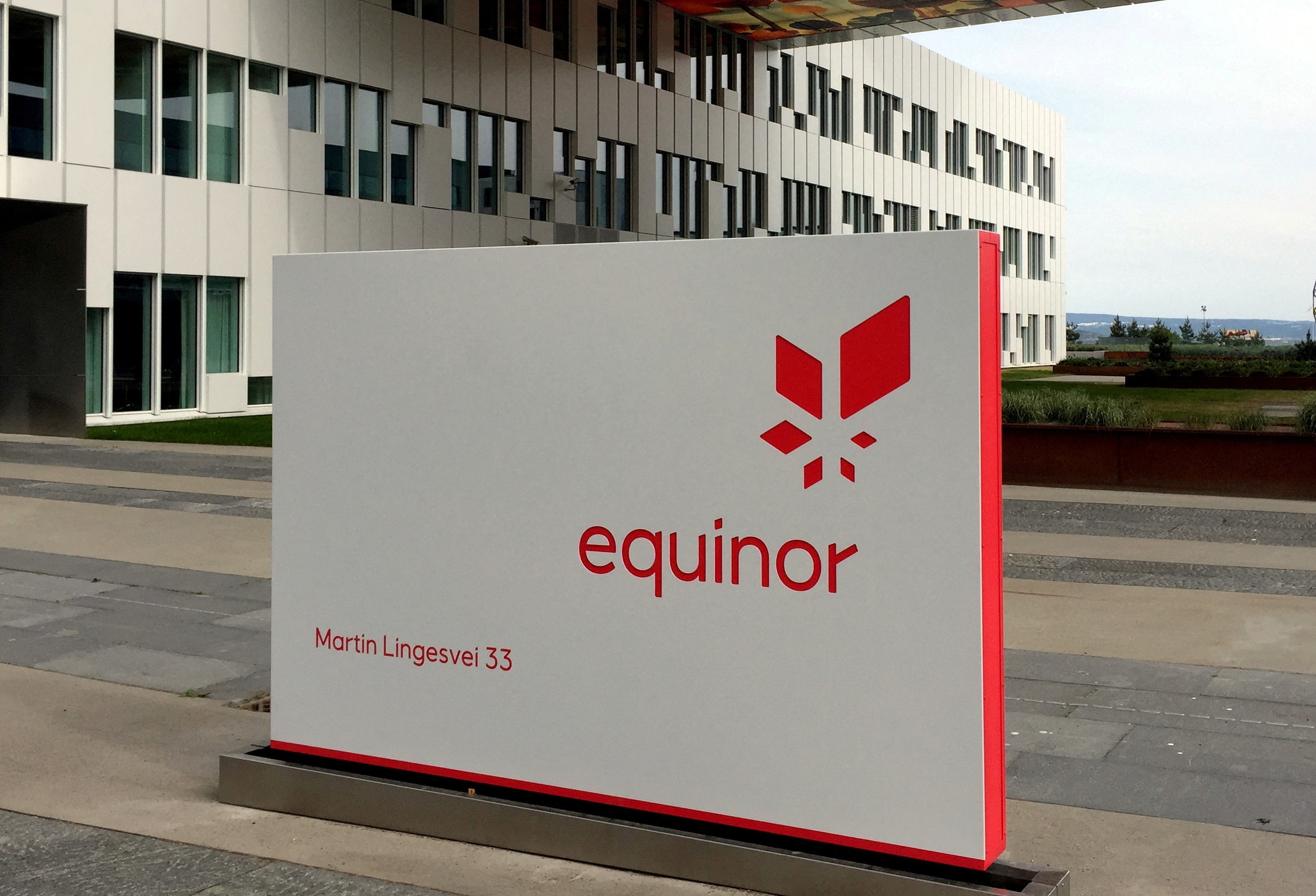 FILE PHOTO: A logo of Equinor, formerly known as Statoil, is seen at the company's headquarters in Fornebu, Norway May 21, 2018. Picture taken May 21, 2018. REUTERS/Nerijus Adomaitis/File Photo